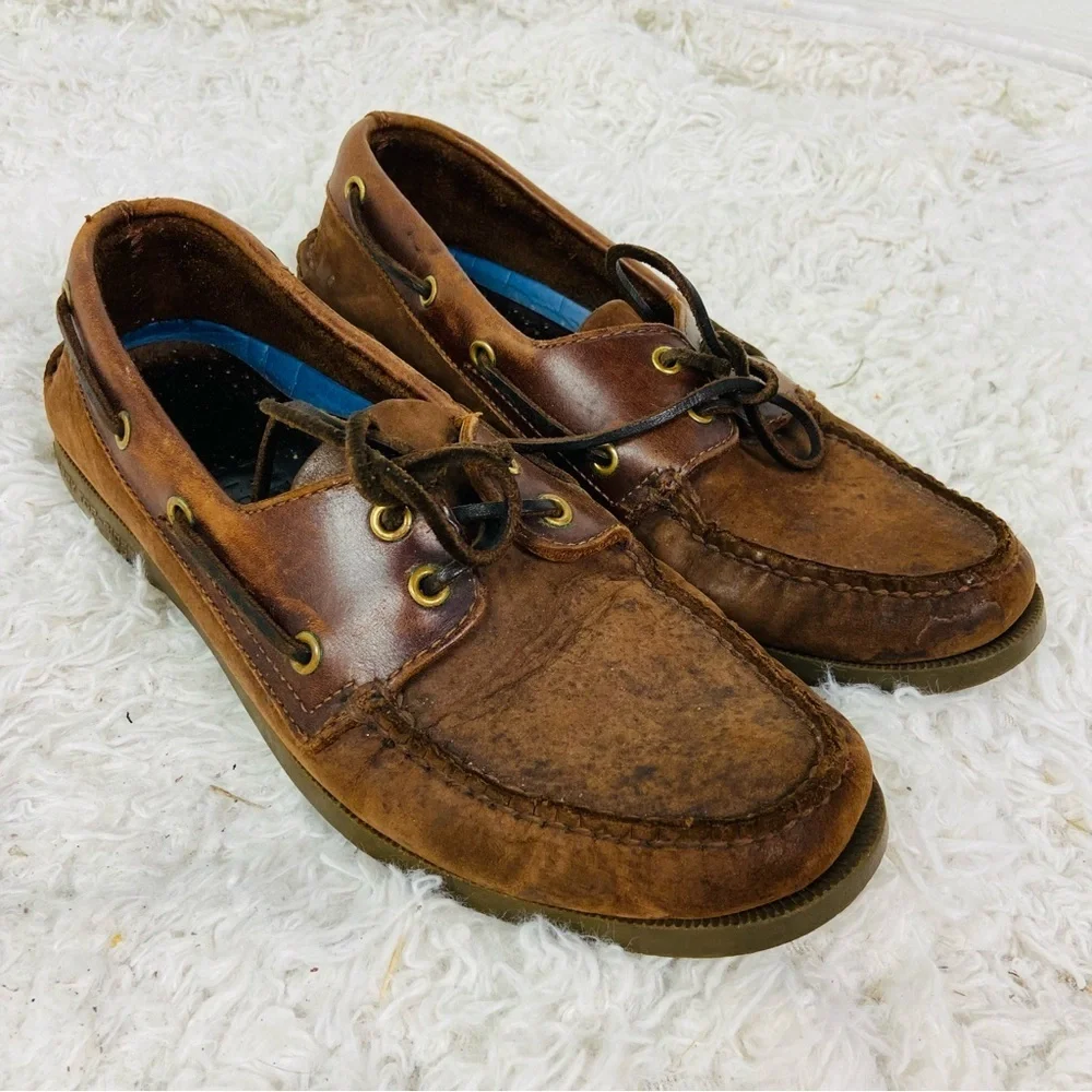 SPERRY Classic Brown Leather Boat Shoes size 9.5